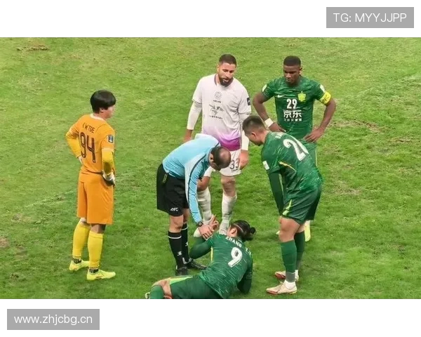 国安主帅向球迷致歉称尽全力努力前行坚信球队正走在正确轨道上