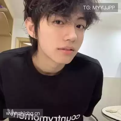 乌侃贞
